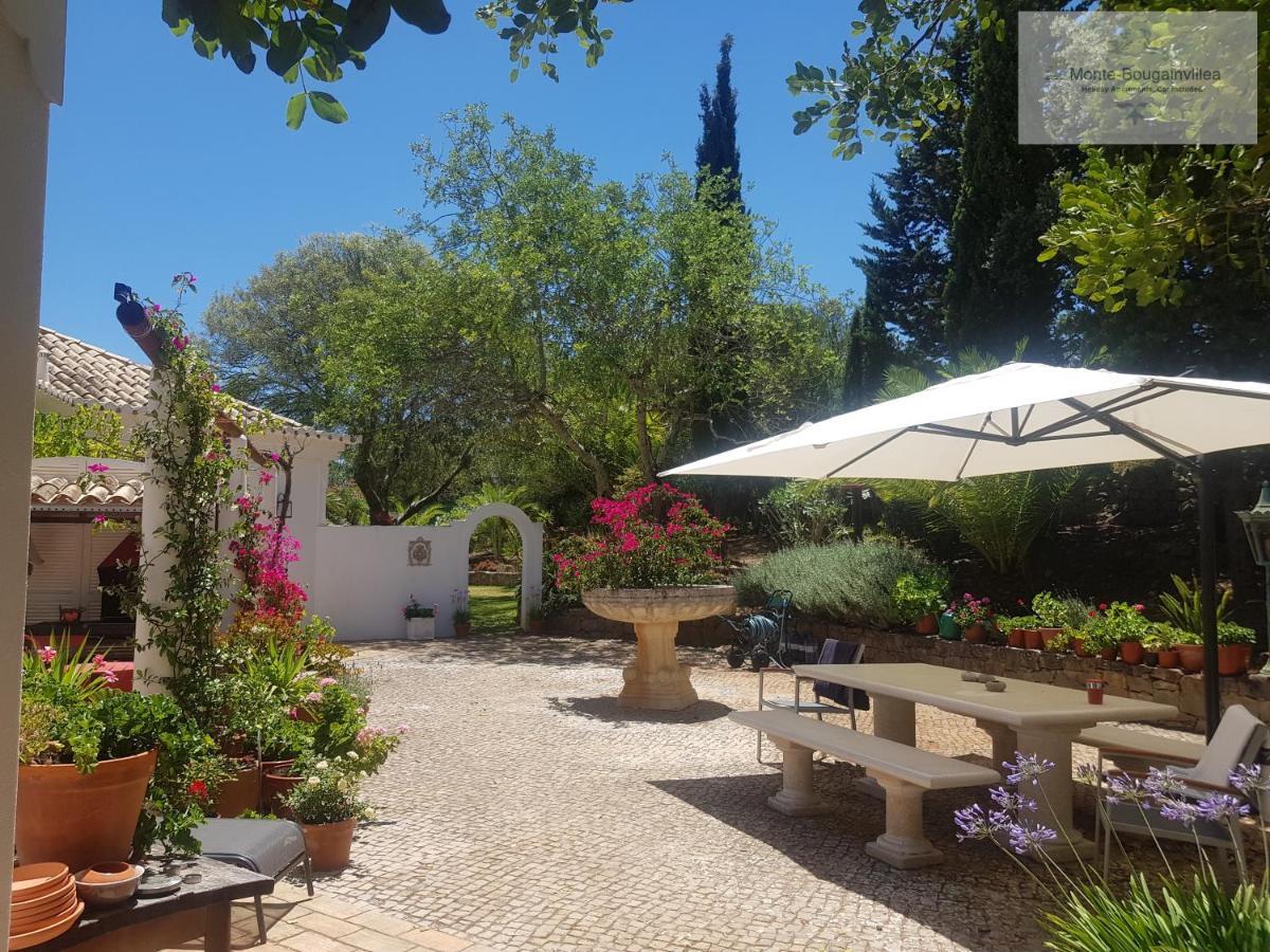 Monte-Bougainvillea Azinheiro Extérieur photo